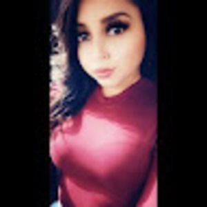 Meet your Posher, Ivette